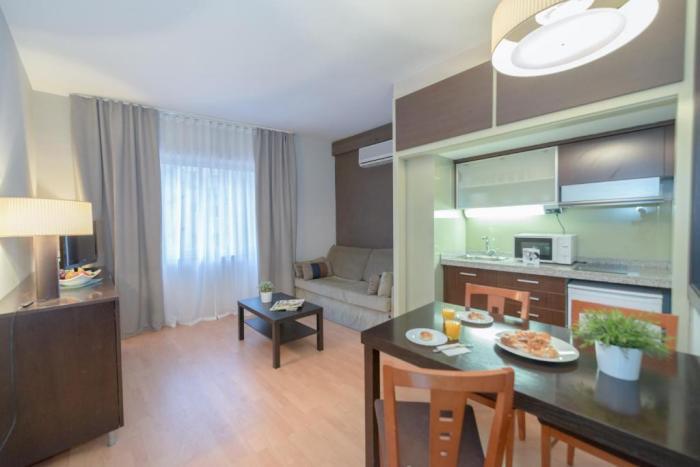 Senator Barcelona Apartments Cameră foto